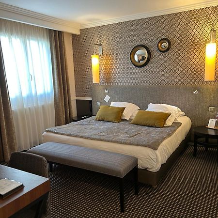 Hotel Jardin Le Pasteur Châlons-en-Champagne Екстериор снимка