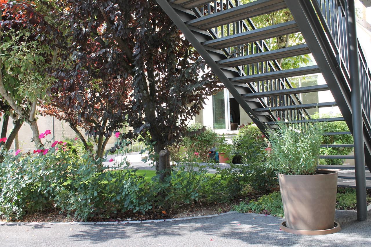 Hotel Jardin Le Pasteur Châlons-en-Champagne Екстериор снимка